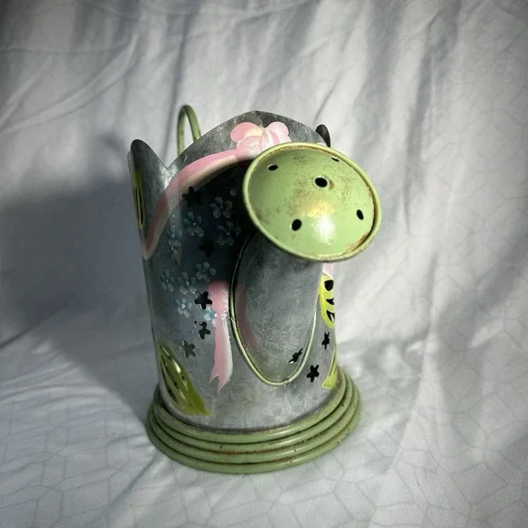 🌸 Partylite Lilac Watering Can Candle Holder  - Retired - Picture 4 of 16